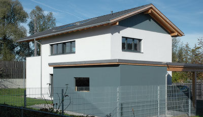 Mayer-Außenansicht-Carport